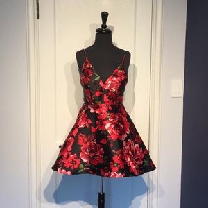 B. Smart High-Low Red Floral Cocktail Dress